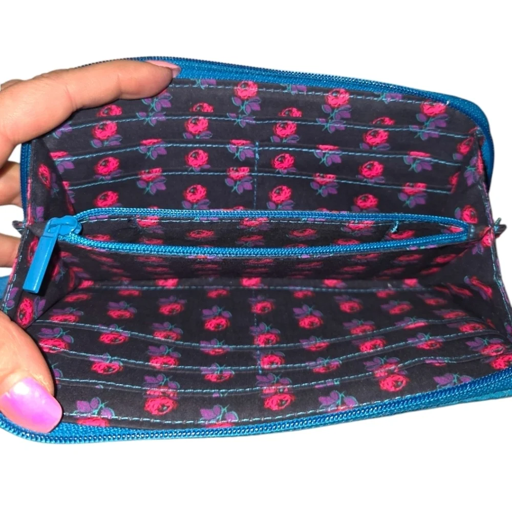 Vera Bradley Teal Quilted Large Zip Wallet - Picture 3 of 3